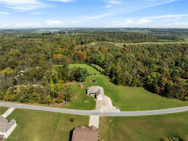 37457 Harrys Ridge RD, Barnesville, OH 43713