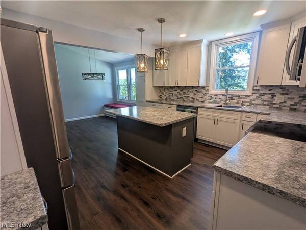 67300 Country Club RD, St Clairsville, OH 43950