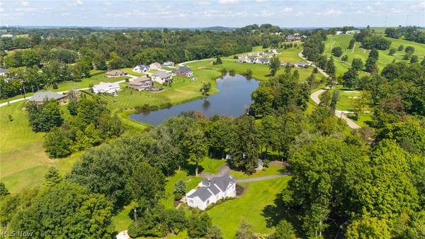 67300 Country Club RD, St Clairsville, OH 43950