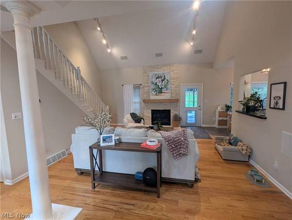 113 Pinecrest DR, St Clairsville, OH 43950