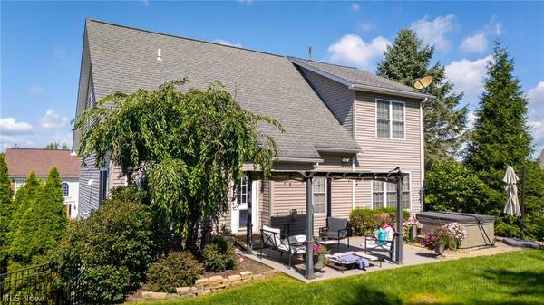 113 Pinecrest DR, St Clairsville, OH 43950