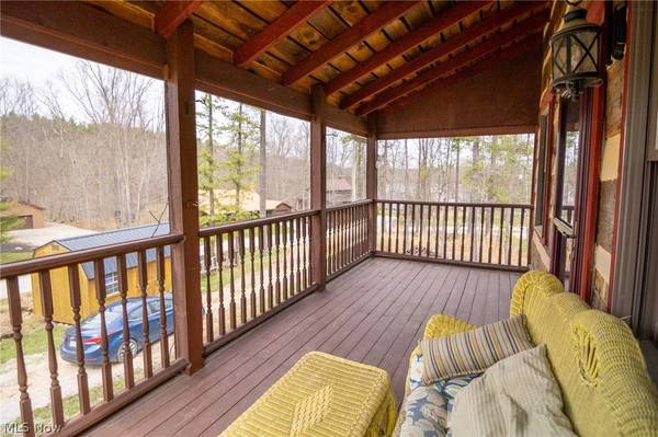 34670 Nelson DR, Piedmont, OH 43983