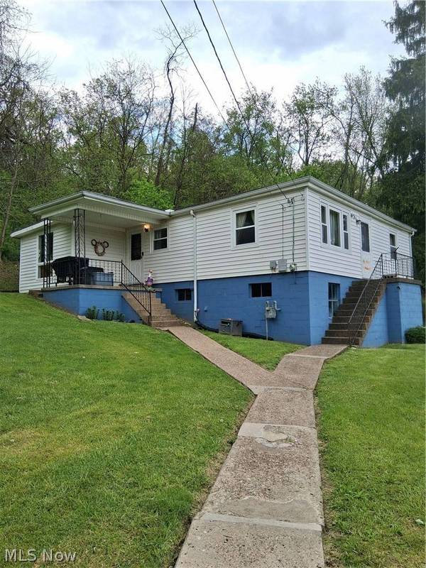 68490 Elm ST, Bridgeport, OH 43912