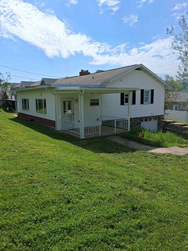 212 Josephine Dr. 112, Morgantown, WV 26508