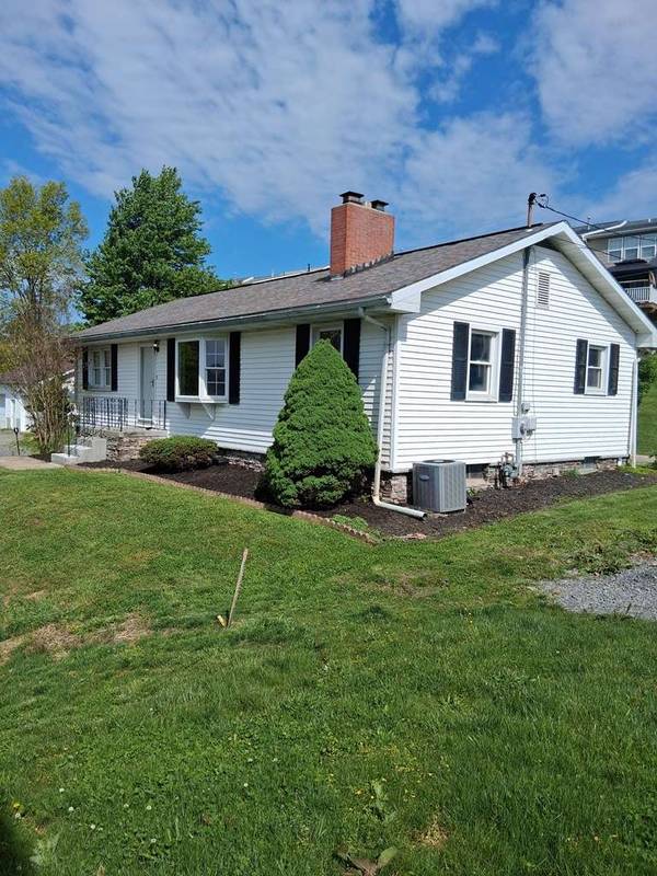 212 Josephine Dr. 112, Morgantown, WV 26508