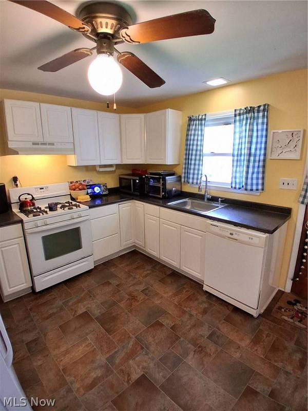 68490 Elm ST, Bridgeport, OH 43912