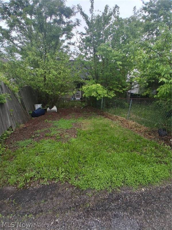 1211 Virginia ST, Martins Ferry, OH 43935