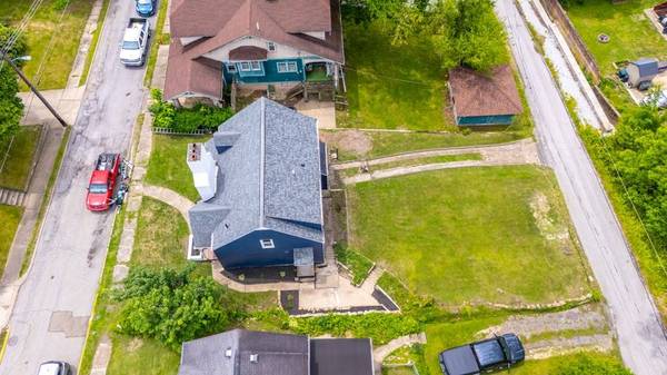 27 Ridgewood ave, Wheeling, WV 26003