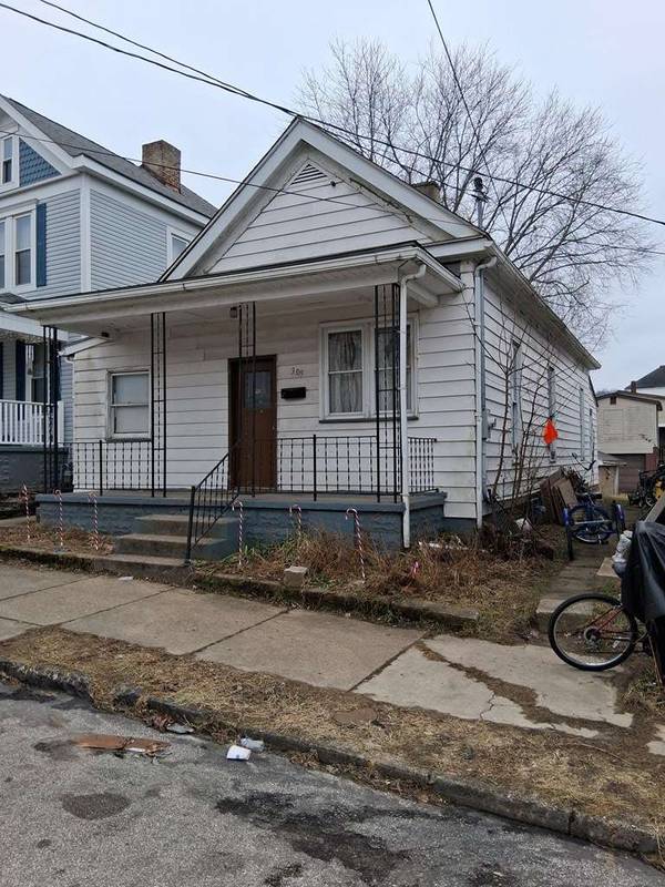 309 8th Street, Moundsville, WV 26041