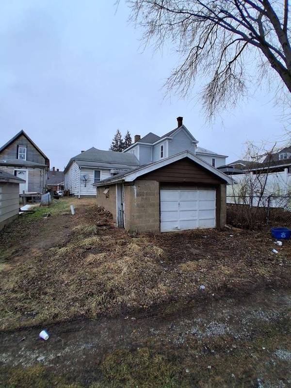 309 8th Street, Moundsville, WV 26041
