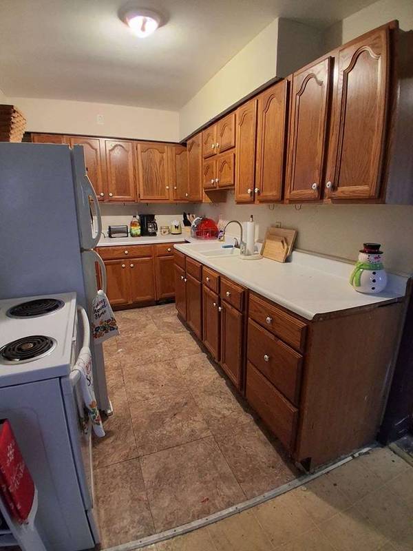 309 8th Street, Moundsville, WV 26041
