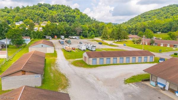 68200 Belmont AVE, Bridgeport, OH 43912