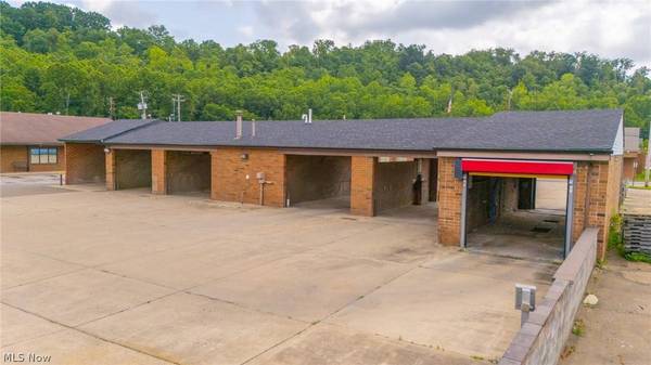 68200 Belmont AVE, Bridgeport, OH 43912