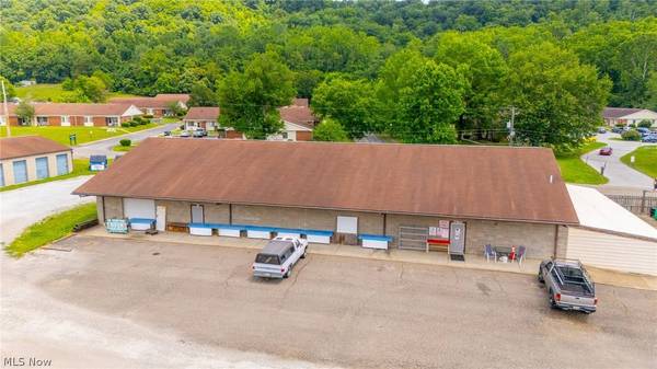 68200 Belmont AVE, Bridgeport, OH 43912