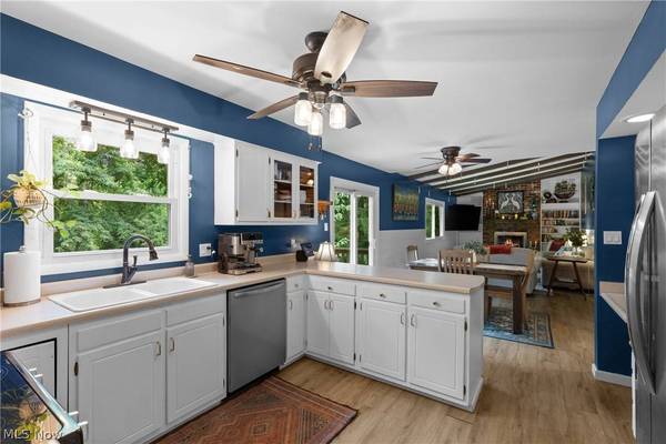 136 Crisswill RD, St Clairsville, OH 43950