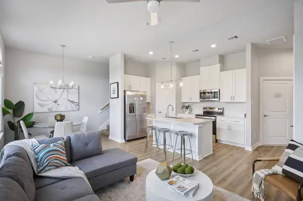 5783 Spring Stuebner Rd, Spring, TX 77389