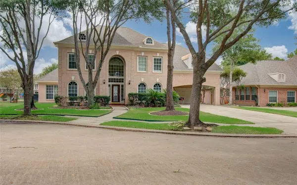 12006 Waterdance LN, Houston, TX 77095