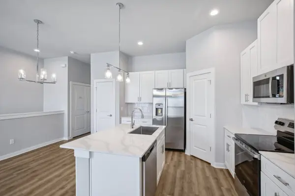 5751 Spring Stuebner Rd, Spring, TX 77389