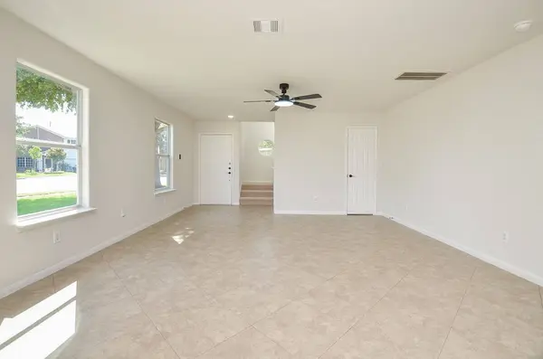 3906 Hollow Cove LN, Richmond, TX 77469
