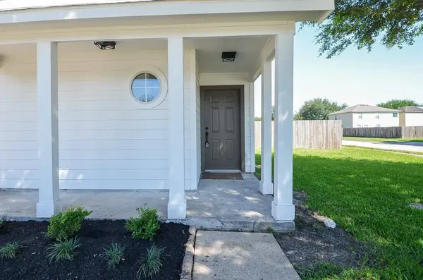 3906 Hollow Cove LN, Richmond, TX 77469