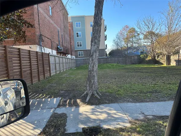 2805 Houston AVE, Houston, TX 77009