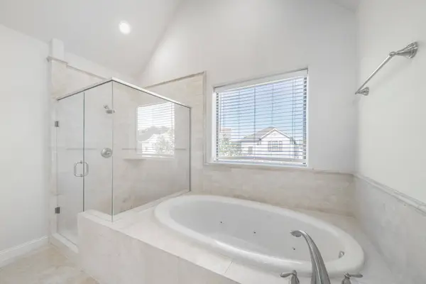 2426 Bevis ST, Houston, TX 77008