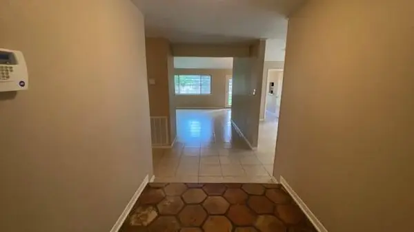 16447 Brookford DR, Houston, TX 77059