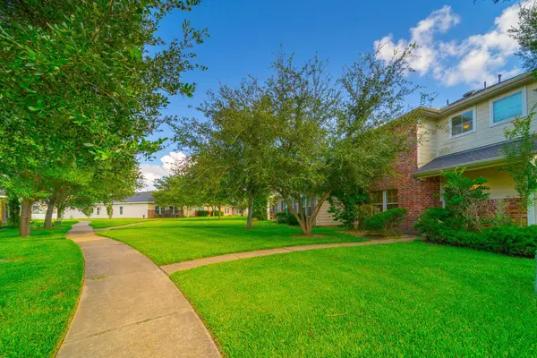 11821 Jelicoe DR, Houston, TX 77047