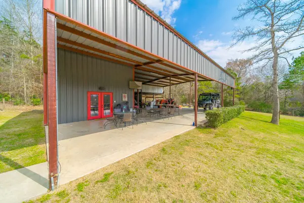 840 Horace Bonds RD, Livingston, TX 77351
