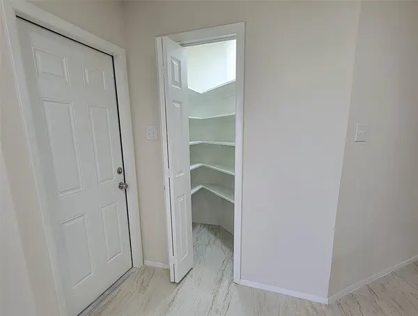 14122 Country Manor DR, Sugar Land, TX 77498