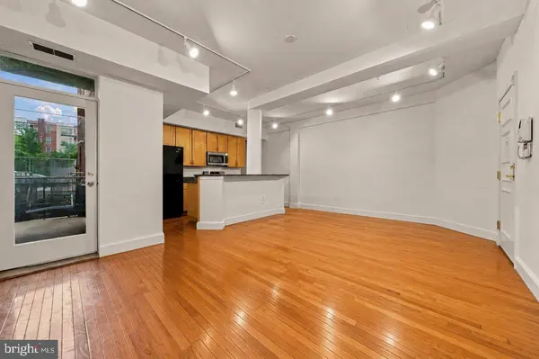 1419 CLIFTON ST NW #104, Washington, DC 20009