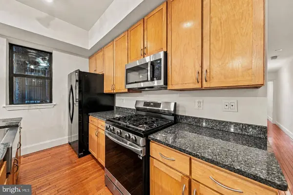 1419 CLIFTON ST NW #104, Washington, DC 20009