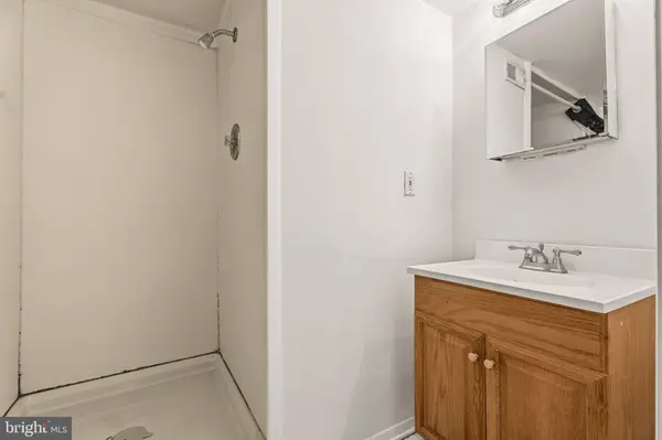 928 PASSAMAQUODY HARBOUR, Pasadena, MD 21122