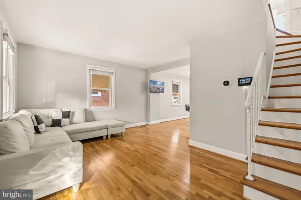 5079 8TH ST NE, Washington, DC 20017
