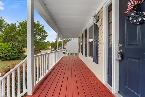 331 Appaloosa TRL, Chesapeake, VA 23323