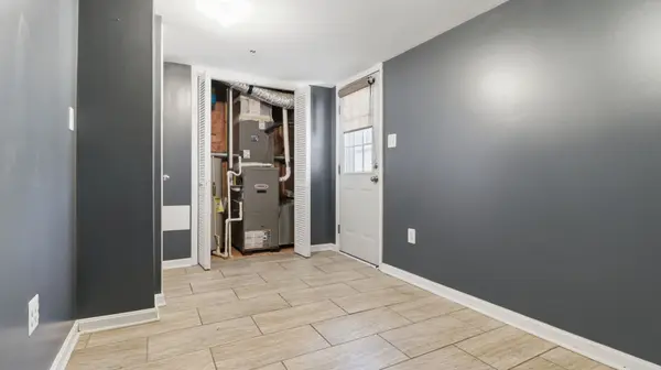 6839 Warfield St, Glen Burnie, MD 21060