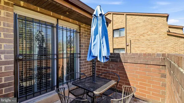 3162 APPLE RD NE #18, Washington, DC 20018