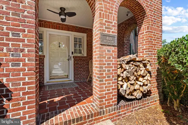 400 BRETTON PL, Baltimore, MD 21218