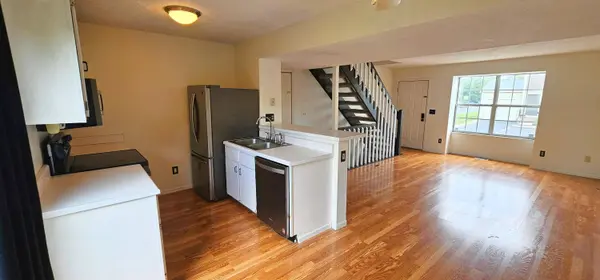 5087 Singleton Drive #33D, Hilliard, OH 43026