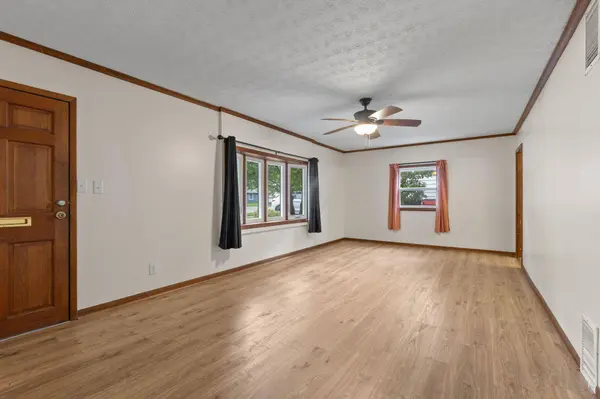 319 W South Street, Worthington, OH 43085