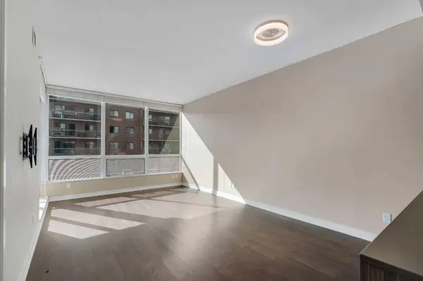 626 14 AVE SW #407, Calgary, AB T2R 0X4