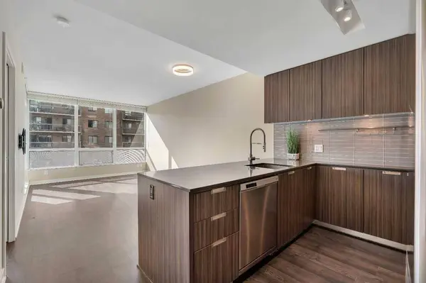 626 14 AVE SW #407, Calgary, AB T2R 0X4