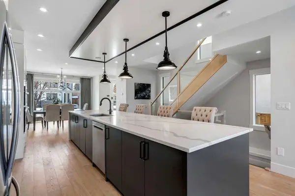 1148 Radnor AVE NE, Calgary, AB T2E 5H6