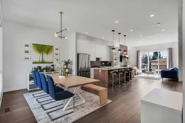 947 31 AVE NW, Calgary, AB T2K0A6