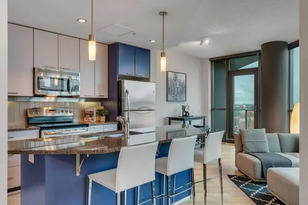 220 12 AVE SE #2001, Calgary, AB T2G 0R5