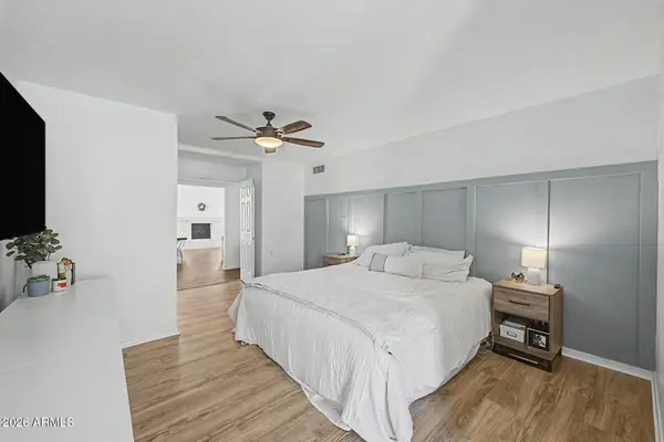 3632 E SUNNYSIDE Drive, Phoenix, AZ 85028