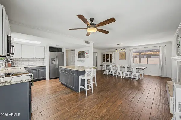3632 E SUNNYSIDE Drive, Phoenix, AZ 85028