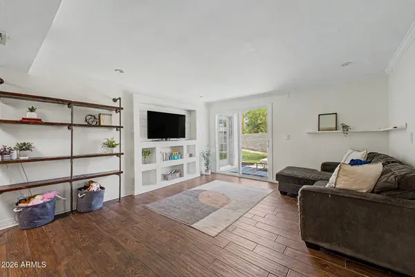 3632 E SUNNYSIDE Drive, Phoenix, AZ 85028