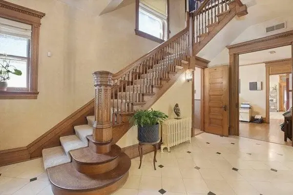 1036 W Garfield BLVD, Chicago, IL 60609
