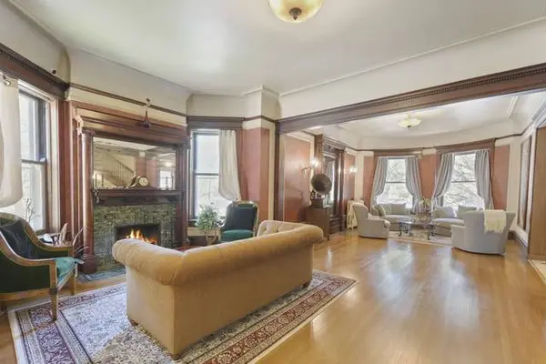 1036 W Garfield BLVD, Chicago, IL 60609